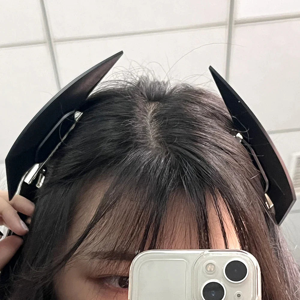 Anime Lolita Cyberpunk Devil Hair Clip – Gothic Mechanical Hairpin for Women, Halloween & Party Headwear Gift