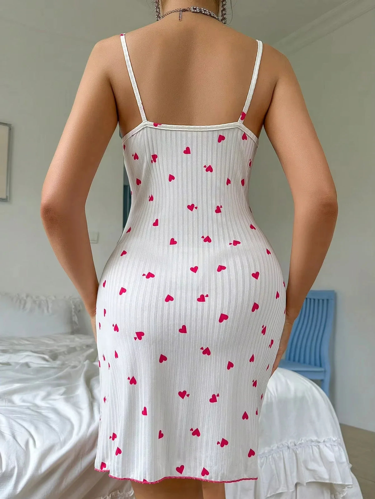 Women’s Sexy Lace Trim Nightgown – Sleeveless Camisole Sleep Dress with Bow & Heart Print, Elegant Nightwear for Ladies