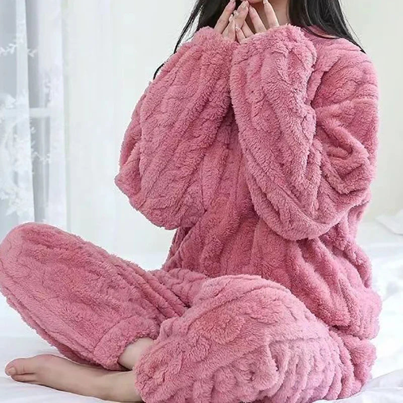 Autumn Women's 2 Piece Warm Velvet Pajama Set – Ribbed Fleece Pullover & Pants, Casual Loungewear (2023)