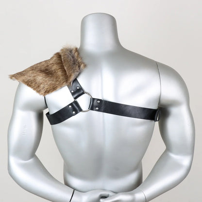 UYEE Men's Medieval Viking Fur Shawl – Barbarian Shoulder Cowl Mantle with Chest Belt & Fur Capelet for Cosplay