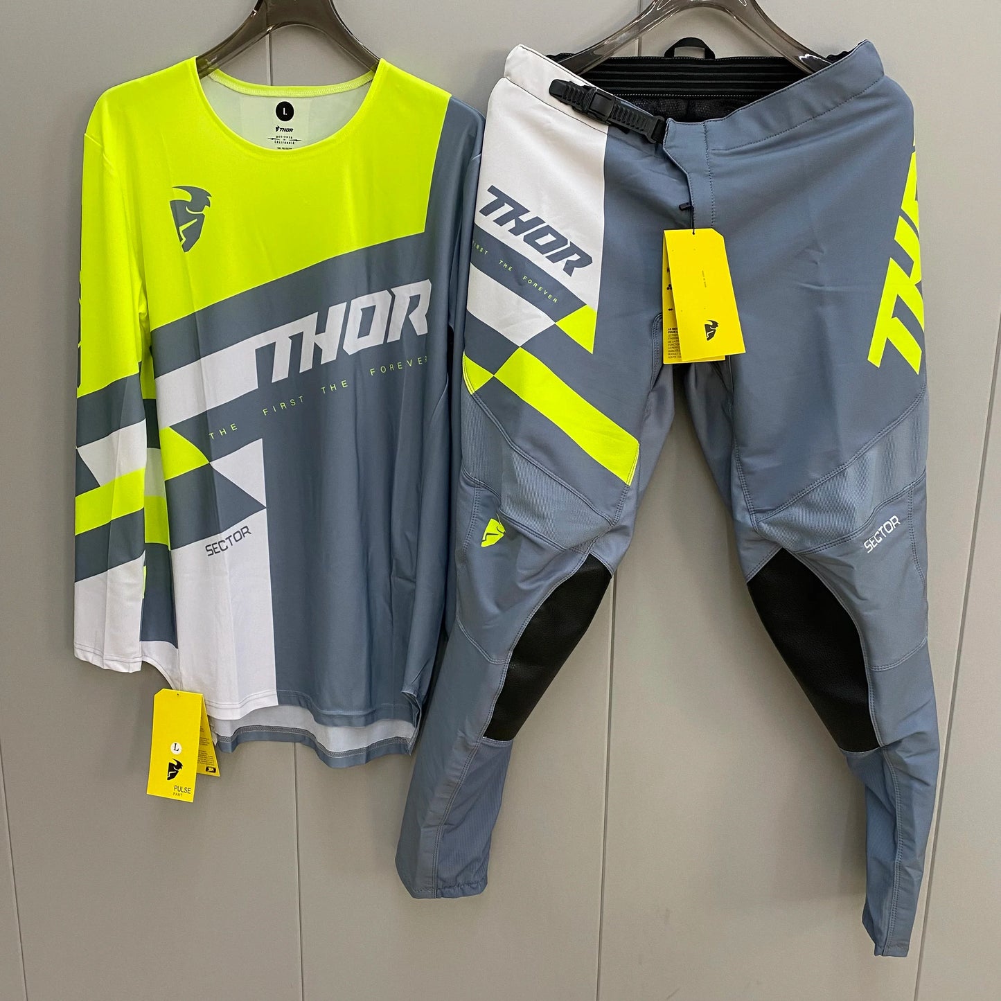 Thor 2026 Motorcycle Riding Set - Bleach Black Camo Off-Road Racing Gear Long Sleeve Jersey and Pants