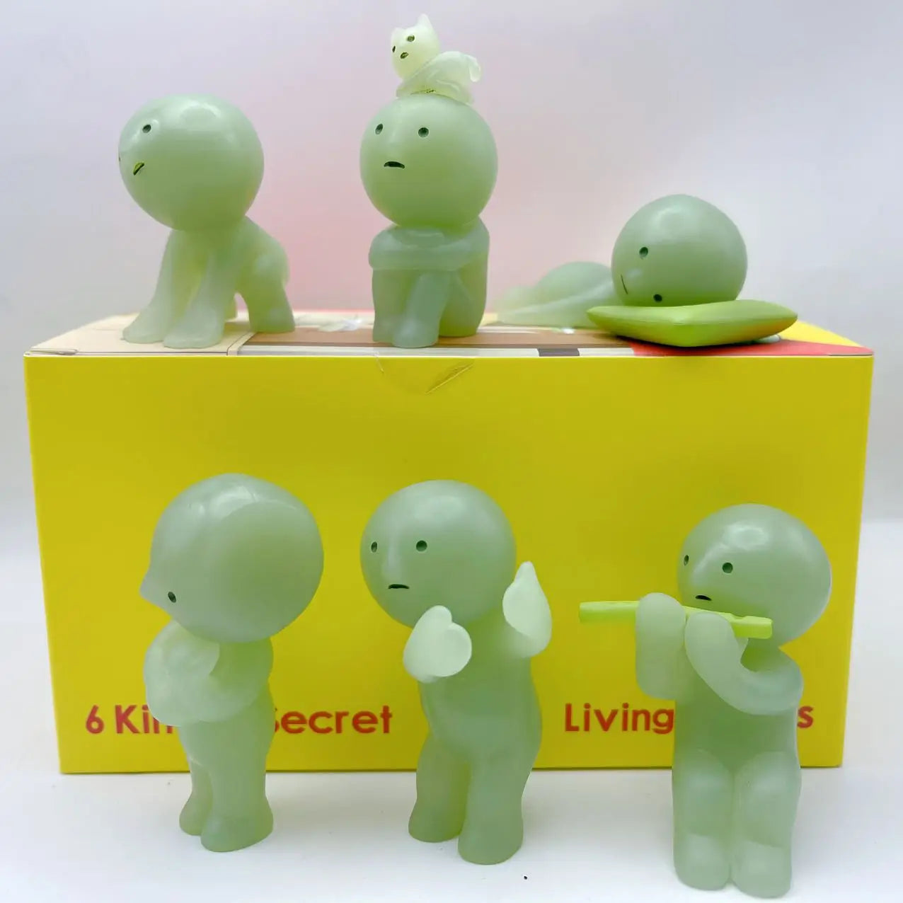 Sonny Angel Smiski Work Series – Mystery Noctilucent Green Doll, Cartoon Action Figures, Desktop Blind Box Model, Gift Toy