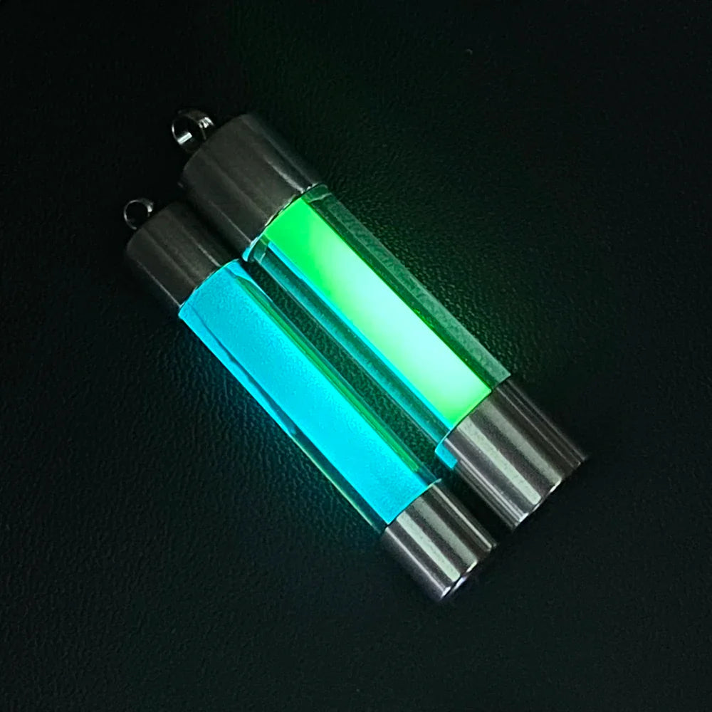 Outdoor Luminous Tube Pendant Keychain – Stainless Steel Glow-in-the-Dark EDC Signal Light Accessory