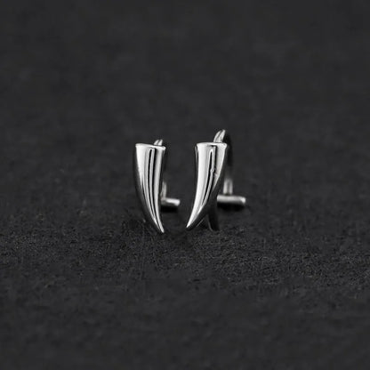Stainless Steel Sharp Teeth Fake Lip Ring – Personalized Punk Gothic Body Jewelry for Women