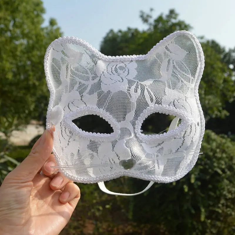 Women's Cat Face Lace Mask - Elegant Animal Masquerade Mask for Halloween Cosplay & Parties