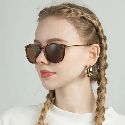 Metal Frame Vintage Round Sunglasses — Reflective UV Protection Shades for Men & Women