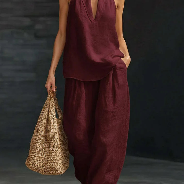 Women’s 2-Piece Summer Outfit – Halter Neck V-Neck Sleeveless Top & Loose Trousers Casual Matching Set