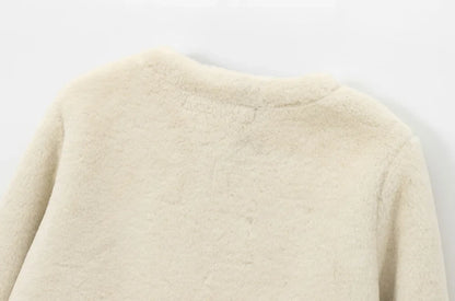 TRAF Women’s Thick Warm Faux Fur Jacket – Long Sleeve Coat with Front Toggle, Chic Fashion Outerwear