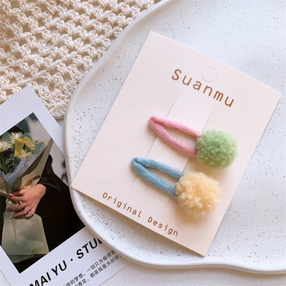 2PCS Colorful Pompom Hair Clips for Girls – Cute Plush Ball Barrettes & Hairpins Accessories