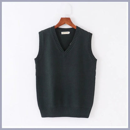 Unisex Sleeveless Sweater Vest – V-Neck Preppy Knitted Jumper for Women & Men, Retro Spring Fashion