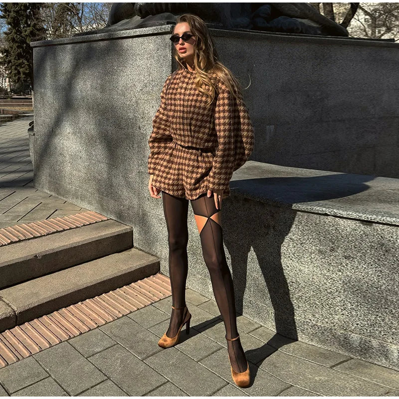 Elegant Plaid Women’s Set – Casual Full-Sleeve Zipper Jacket & High-Waist Shorts, 2025 Spring Office Outfit