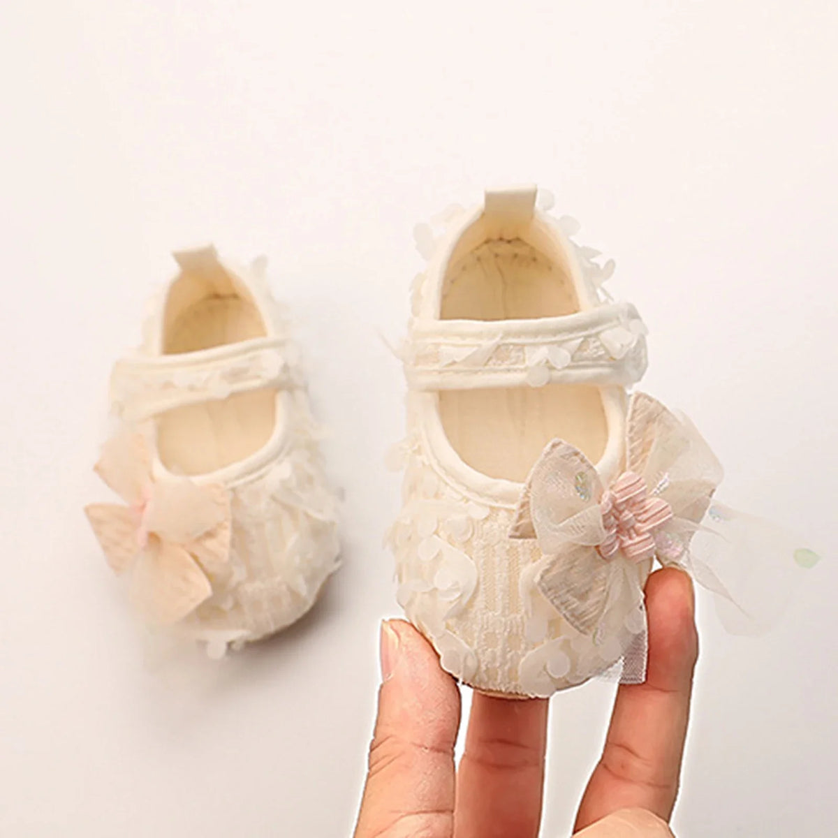 Baby Girl Princess Bow Flats - Soft Sole Petal Walker Shoes for Newborns & First Walkers