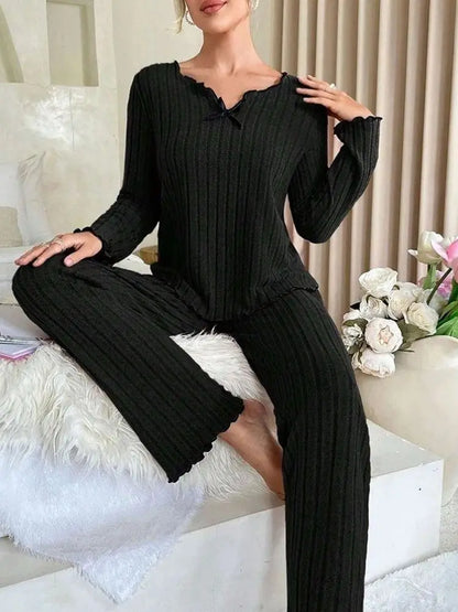 Women’s Autumn & Winter Plush Pajama Set – Warm Long-Sleeve Top and Trousers, Casual 2-Piece Homewear Loungewear
