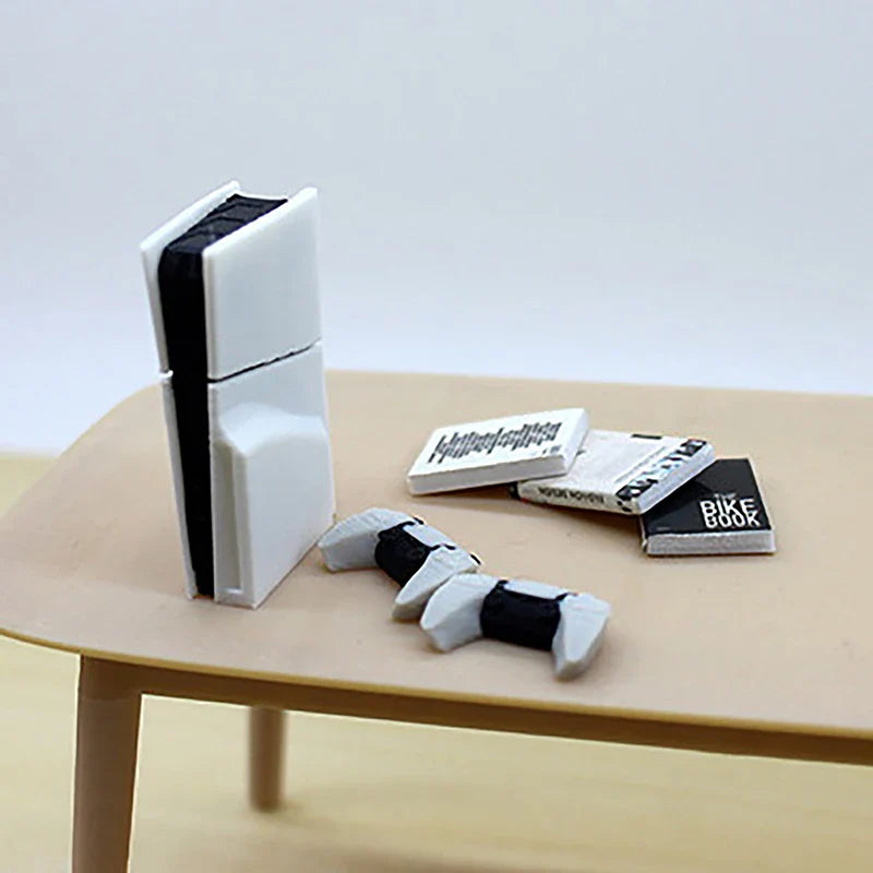 1/12 Dollhouse Mini Game Console – Miniature Game Controller Model for Doll Accessories & DIY Home Decoration