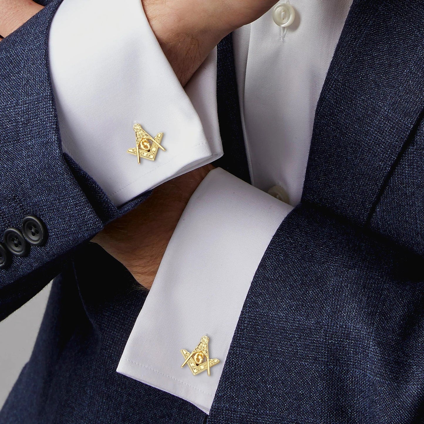 Classic Masonic Compass Tie Clip - Golden Freemason Emblem Suit Accessory for Men with Brotherhood Symbol Design