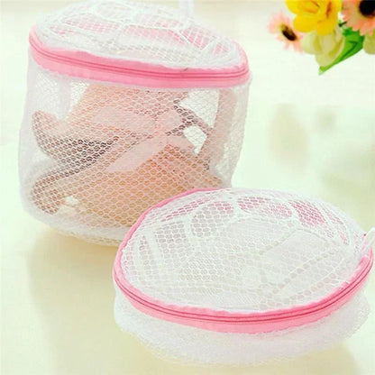 Lingerie & Underwear Mesh Laundry Bag — Zippered Clothing Wash Organizer