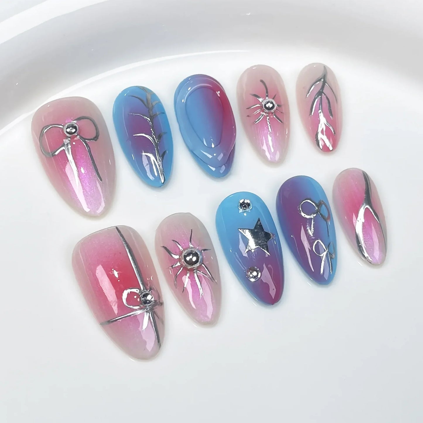 10 Pcs Black French Press-On Nails – Handmade Bowknot Design, Glossy Short Almond Fake Nails for Salon Art