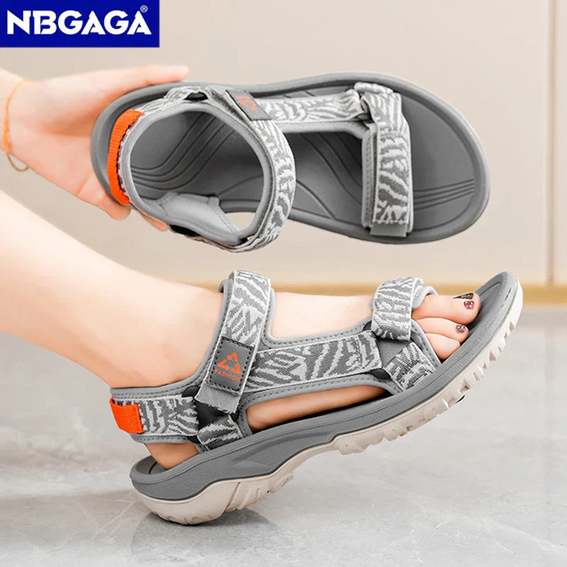 Women’s Casual Flat Sandals – Soft Sole Open-Toe Summer Beach Shoes, Breathable Comfort Walking Footwear for Outdoor Wear