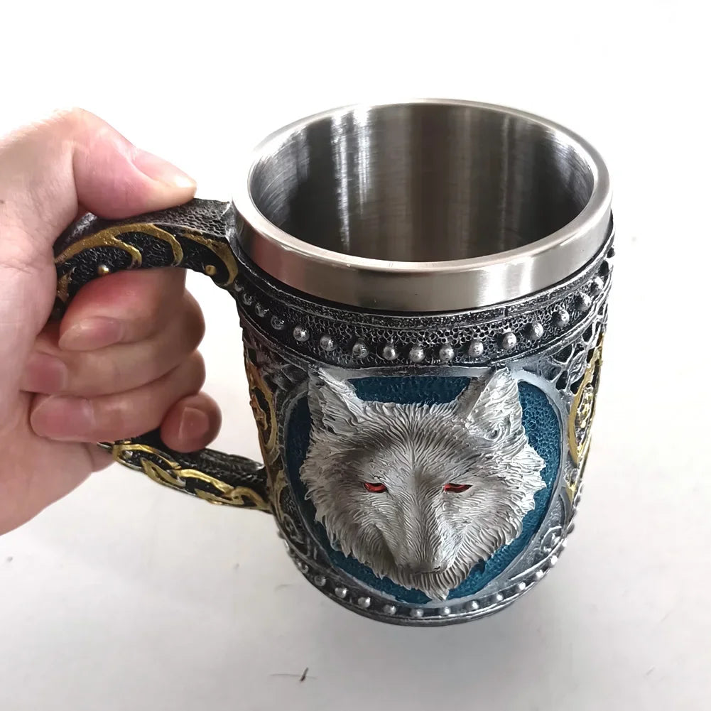Viking-Style Wooden Beer Mug – Insulated Metal Barrel Cup for Drinks (1PCS)