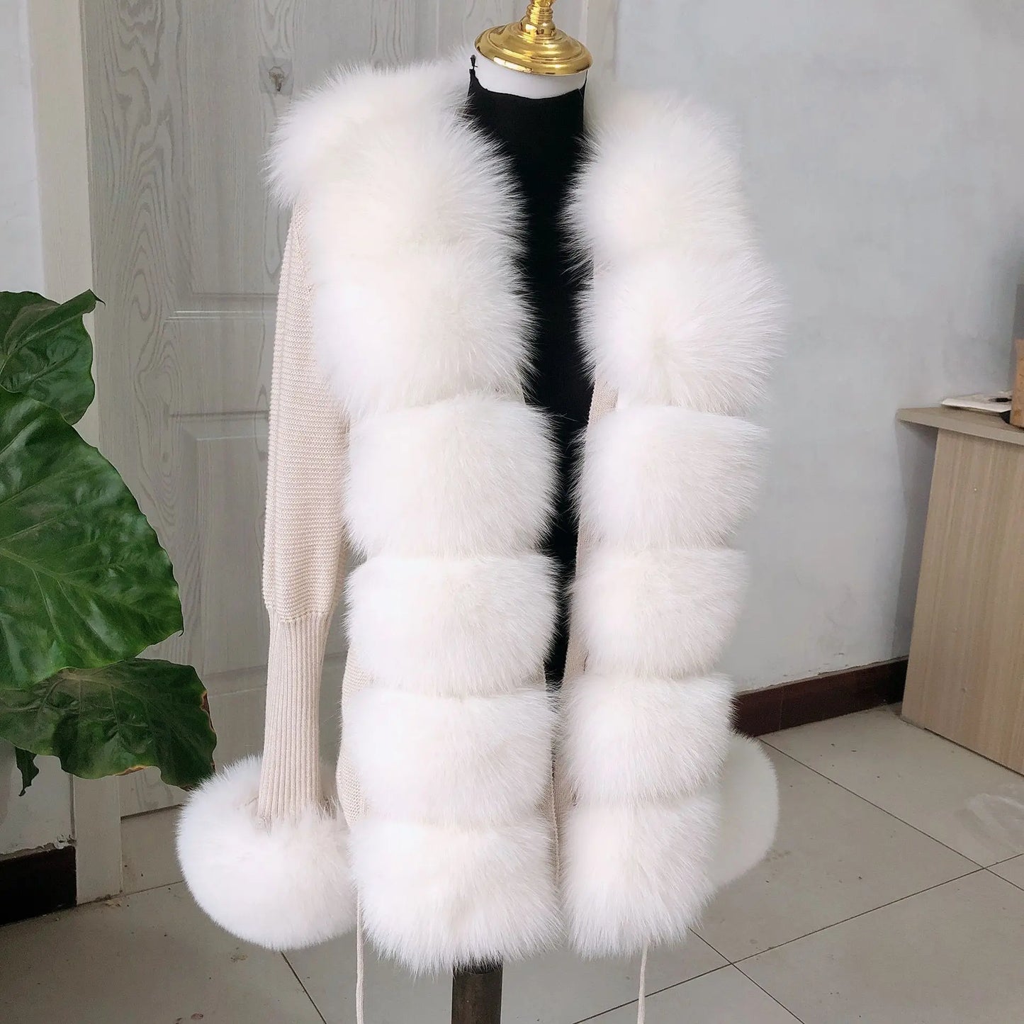 Women’s Spring & Autumn Sweater Cardigan – Real Fox Fur Collar Jacket, Natural Fur Outerwear