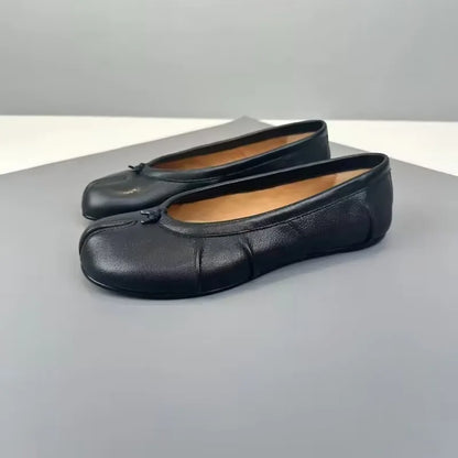 Women’s Luxury PU Leather Tabi Flats – Handmade Split-Toe Mule Shoes, Fashion High-Quality Designer Slip-On Footwear