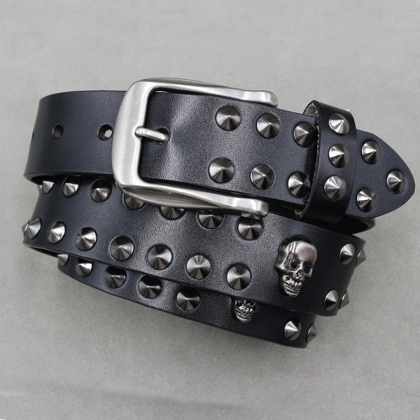 Men’s Designer Rivet Belt – Genuine Cowhide Leather Punk Rock Pin Belt for Jeans, Luxury Black Leather Belt