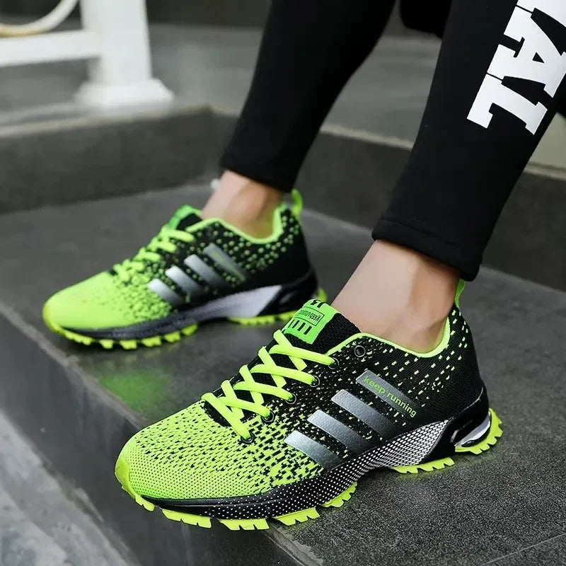 Men's Eye-Catching Street Board Shoes — Color-Match Breathable Anti-Slip Walking Sneakers