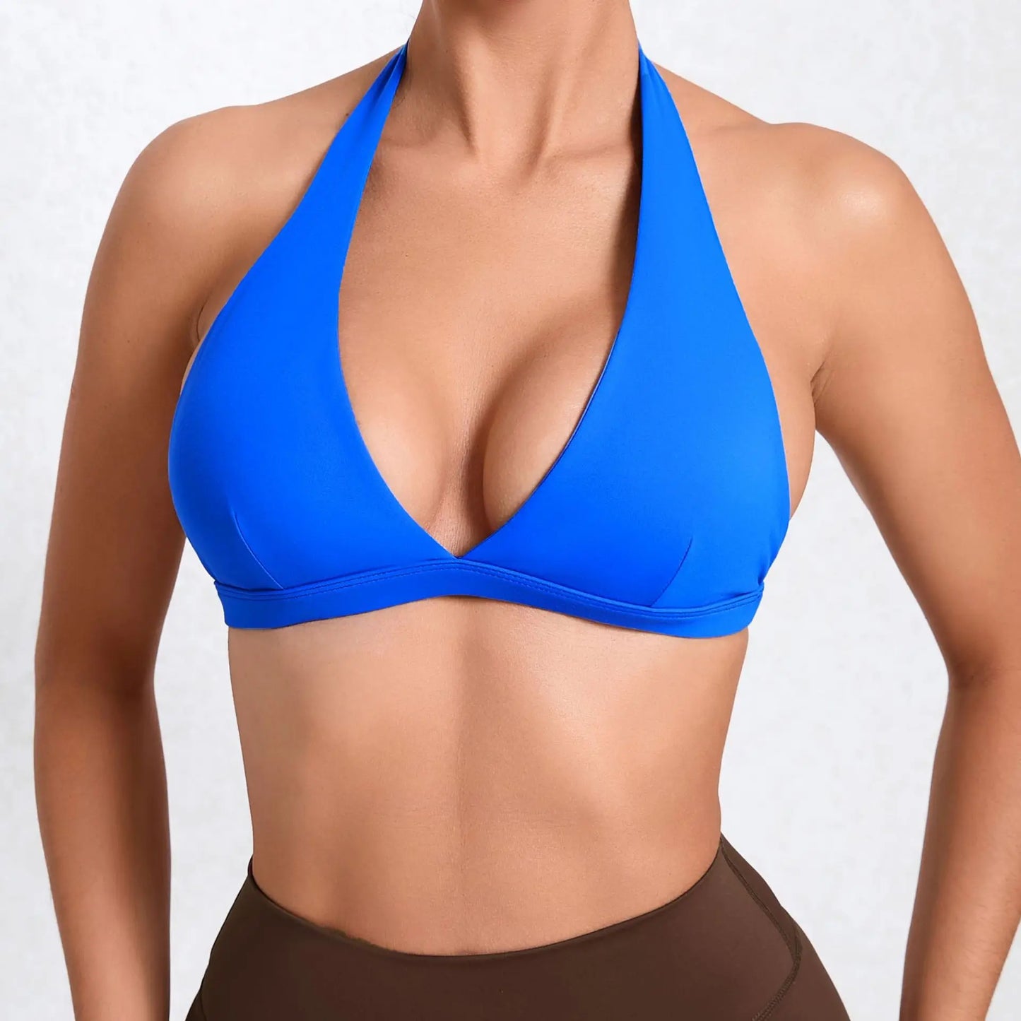 WANAYOU Women’s Deep V Yoga Bra — Halter Sports Crop Top | Padded Open-Back Gym & Fitness Workout Top