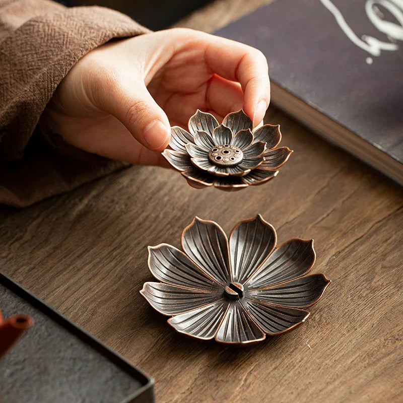 Alloy Incense Burner Stick Holder - Lotus Line Design for Buddhism, Sandalwood Coil Base - Ideal for Temples, Yoga Studios, and Home Decoration