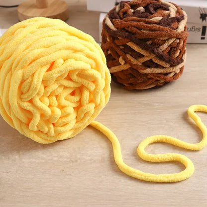 6 Yarn Balls + Teddy Bear DIY Craft Kit – Handmade Thick Woven Scarf Thread Set for Knitting, Jewelry & Creative Gift Making