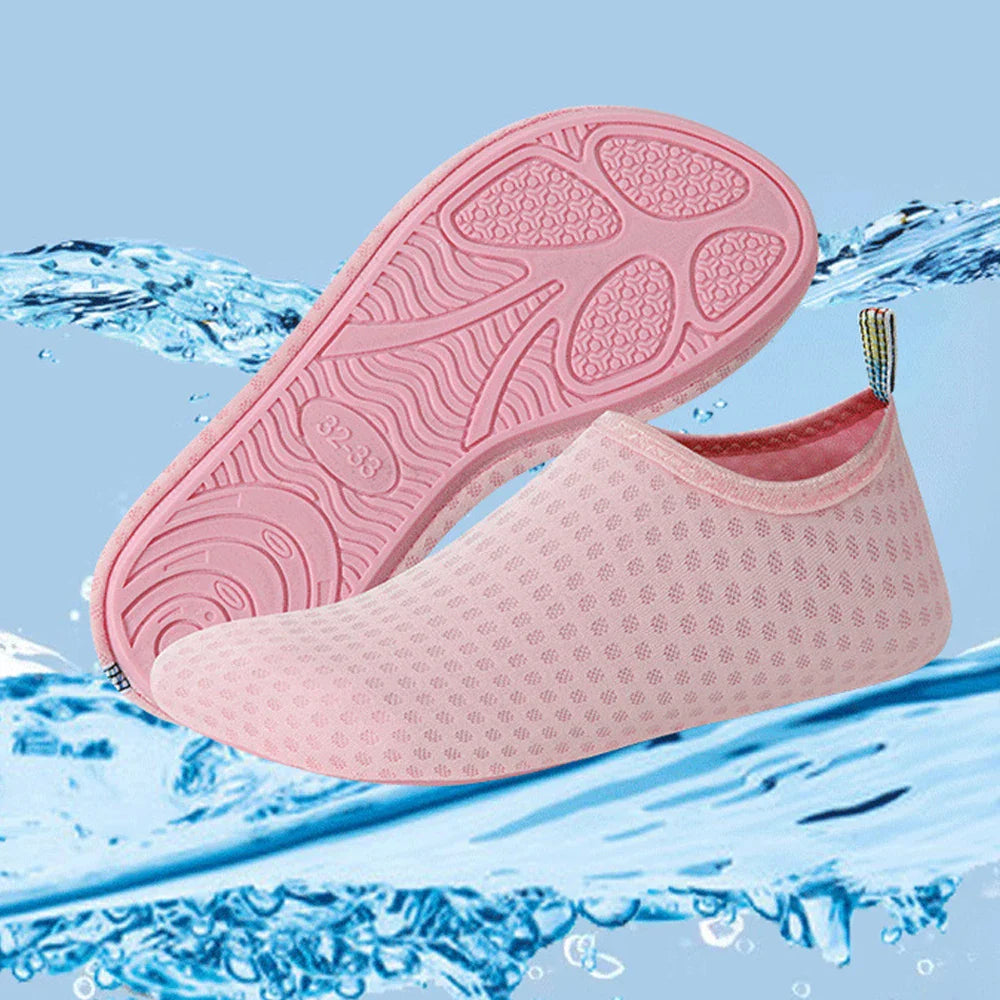 Quick-Dry Water Shoes with Rubber Sole – Non Slip Mesh Diving Socks for Beach, Swimming & Surfing – Unisex & Kids