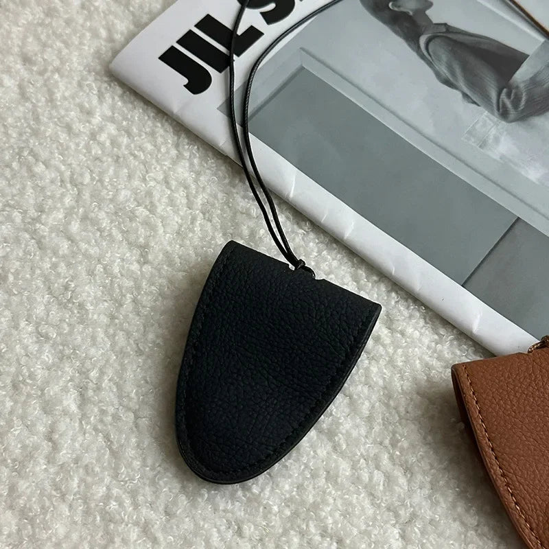 Hanging Neck Eyeglasses Storage Bag with Chain – Unisex Leather Sunglasses Case & Portable Key Holder Pendant
