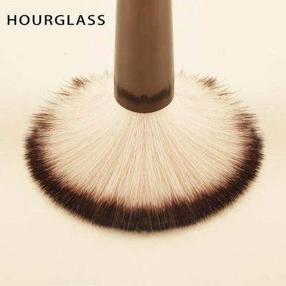 Hourglass Retractable Makeup Brush Set – Professional Eyeshadow, Foundation, Concealer, Powder, Bronzer, Blusher & Eyeliner Brushes