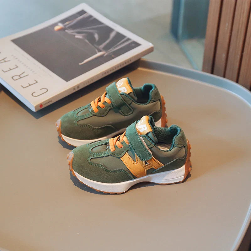Kids' Lightweight Sneakers – Versatile Fashion Tennis & Running Shoes for Boys and Girls, School & Sports Use