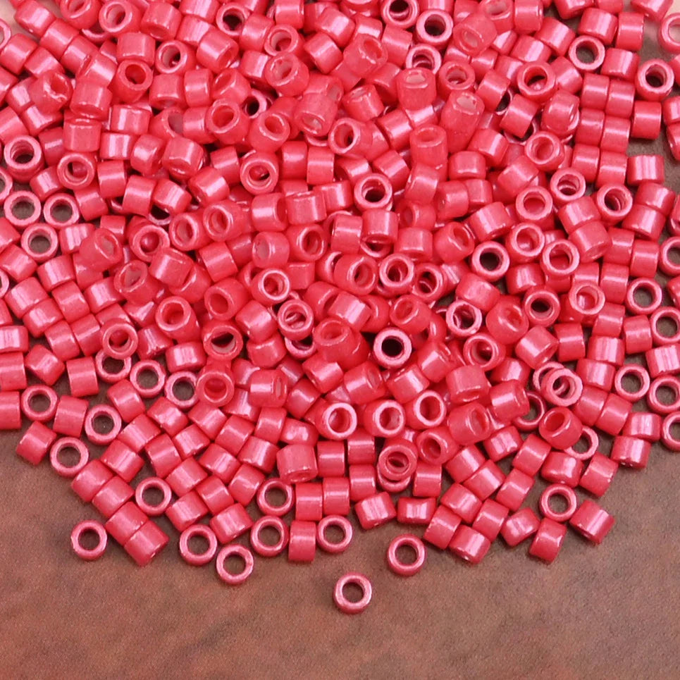2.5mm Mini Glass Cylinder Beads – Antique Pearl Color Craft Beads for DIY Bracelets & Necklaces Jewelry Making Accessories
