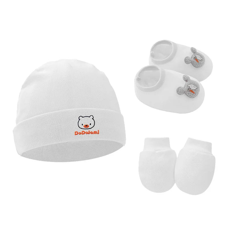 3pcs Cotton Baby Set – Newborn Beanie, Bonnet, Gloves & Socks, Cute Cartoon Caps for Boys & Girls Gift