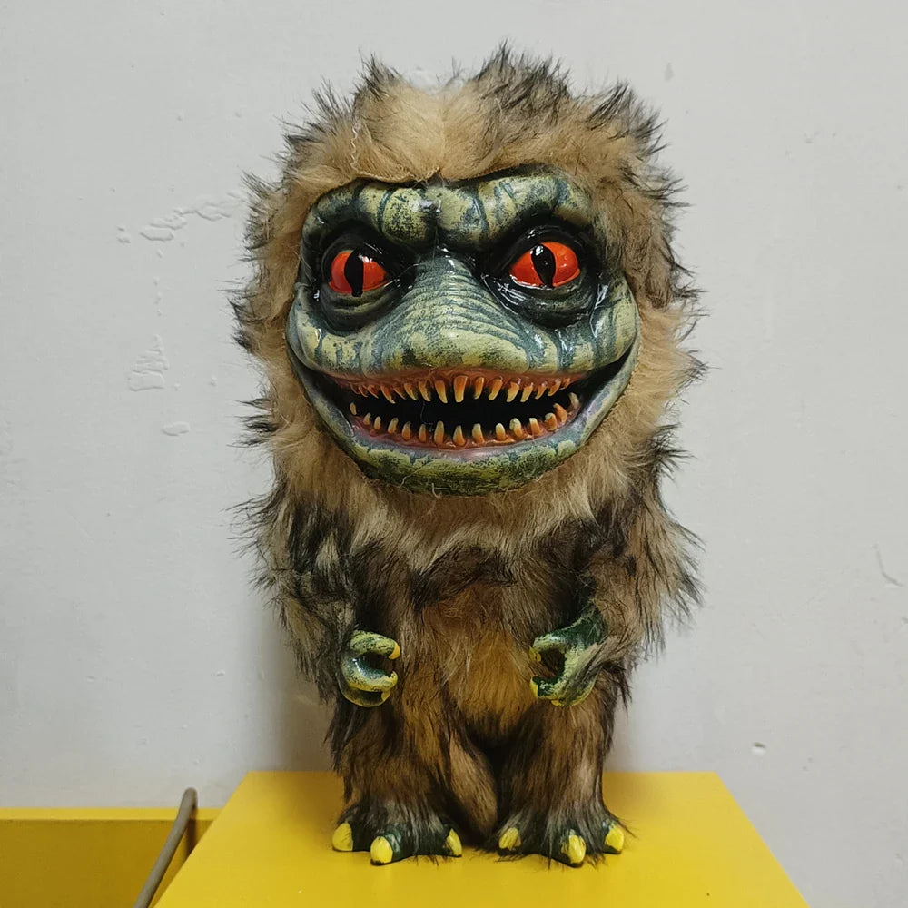 Creepy Alien Monster Plush Doll – Funny Ugly Critter Stuffed Toy, Horror Movie Prop for Halloween Party Decoration and Gifts