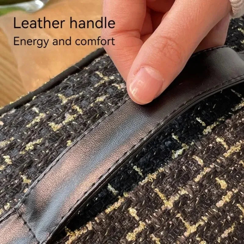 Korean-Style Large Cosmetic Bag – Instagram-Inspired Chanel-Style Ladies’ Handheld Toiletry Organizer