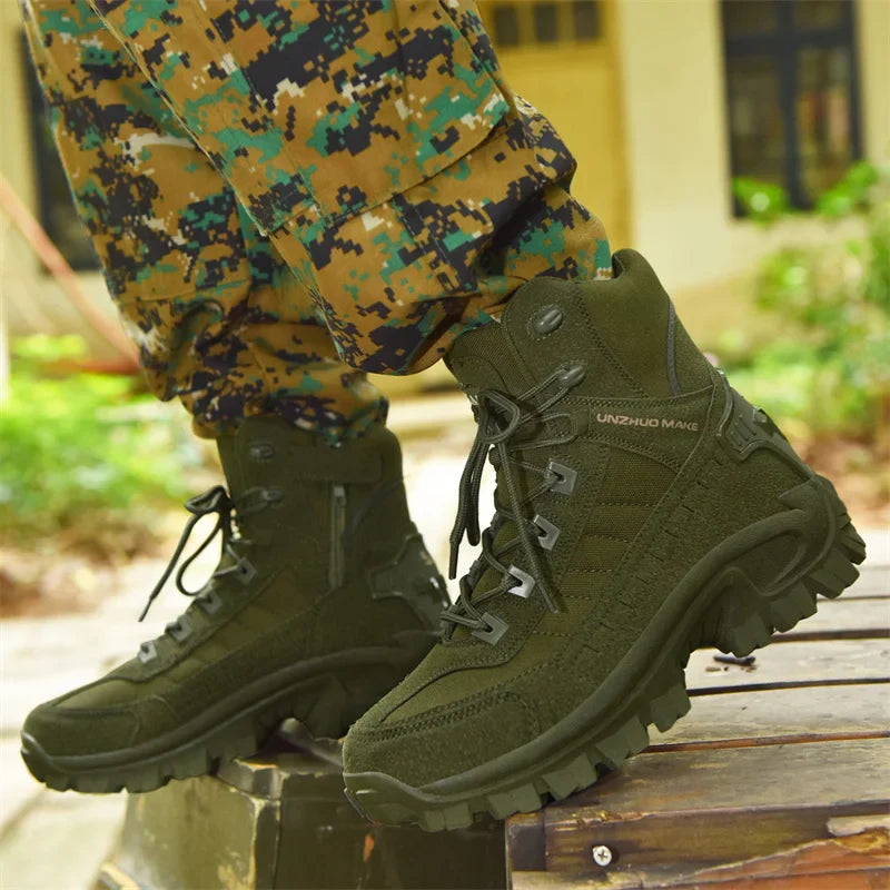 Men's Tactical Hiking Boots - Shock-Absorbing Non-Slip Desert Boots for Winter Outdoor Camping & Trekking