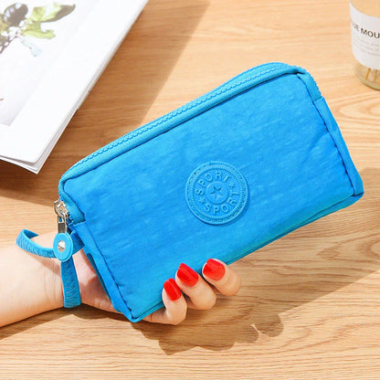 Large-Capacity Three-Zipper Wallet & Handbag – Retro Mobile Phone Bag & Portable Fashion Storage for Women & Students