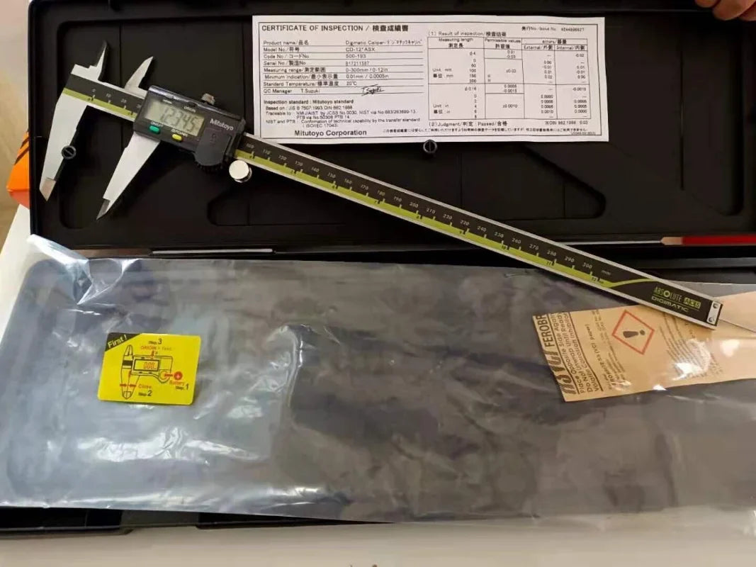 Mitutoyo Japan 500-196-20 — 150mm/6" Absolute Digital Digimatic Vernier Caliper