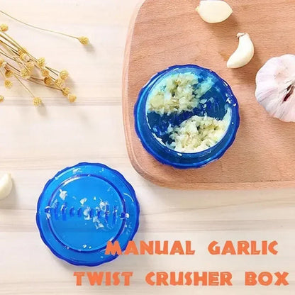 New Multifunctional Manual Garlic Crusher - Roll Press Chopper for Kitchen, Essential Home Gadget and Accessory