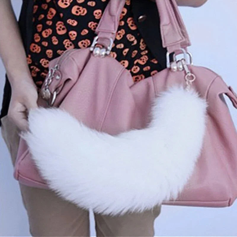New Fashion Wolf Tail Fur Keychain – Unisex Car Keyring & Bag Charm Accessory Gift