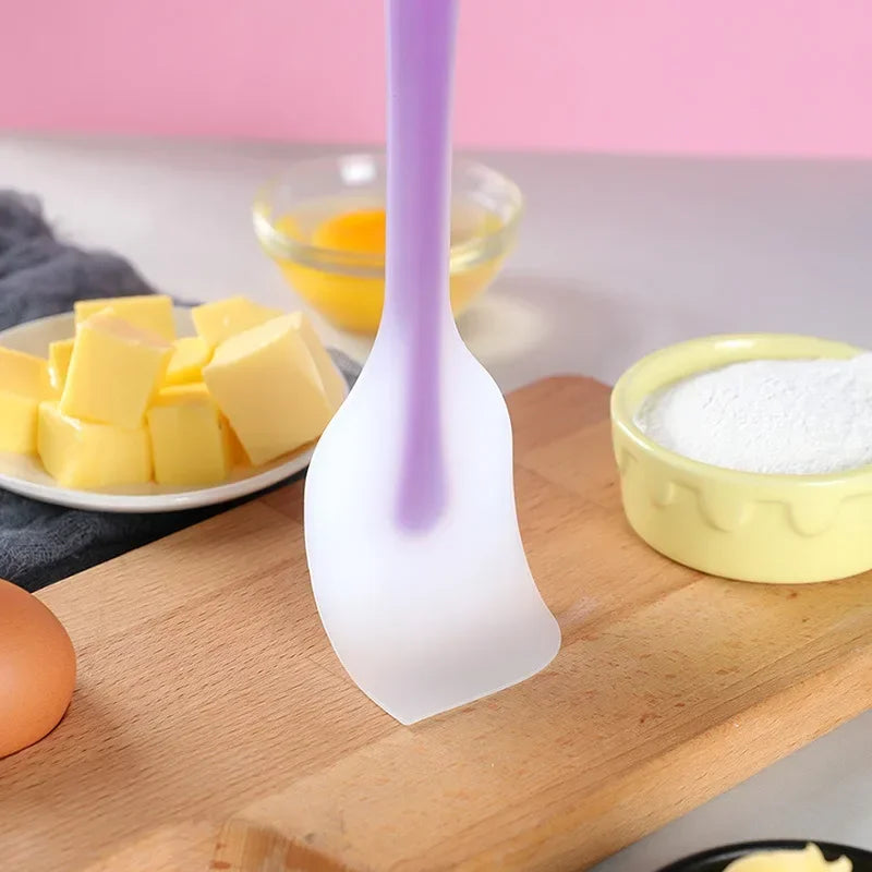 Food Grade Silicone Baking Spatula – Non-Stick Cream & Butter Scraper Kitchen Gadget for Cake & Pastry Cooking Use