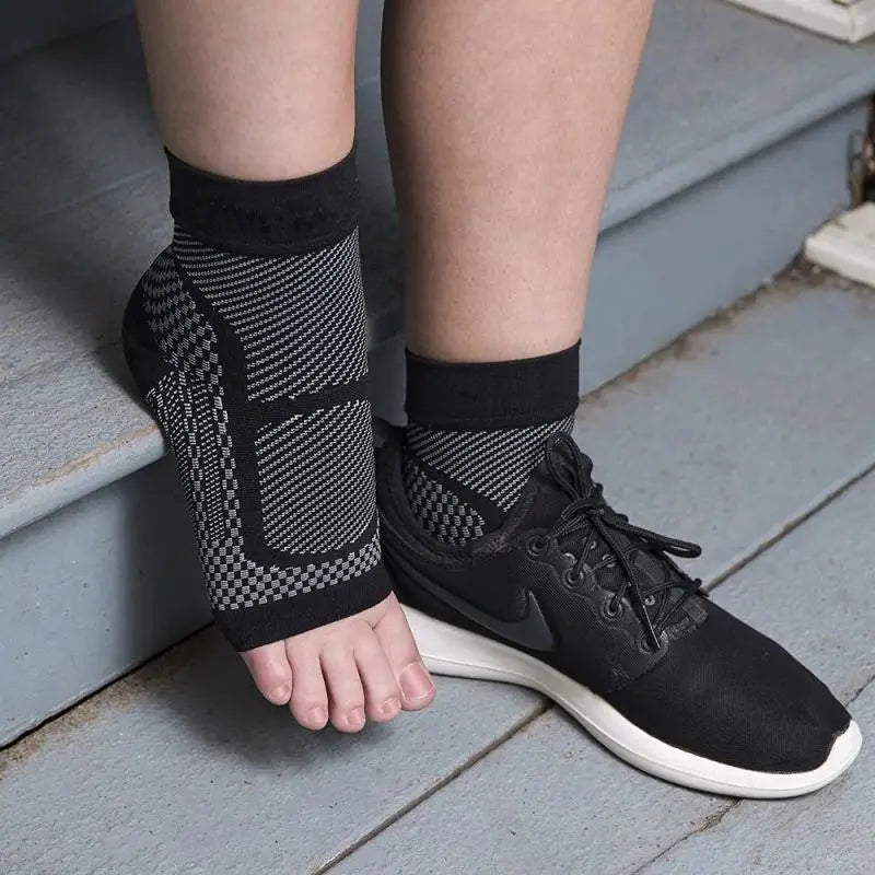 Sports Ankle Support Brace – Compression Sleeve Sock for Plantar Fasciitis, Achilles Tendonitis & Heel Pain