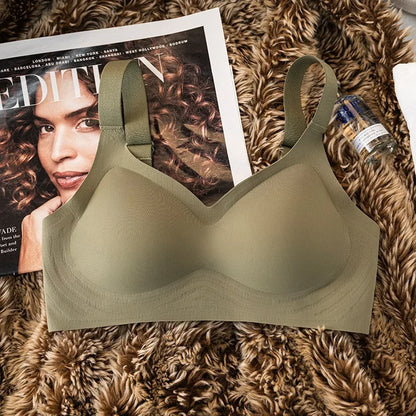 Women’s Plus Size Seamless Push-Up Bra – Adjustable Wireless Wide Strap Comfortable Sexy Lingerie (M–3XL)