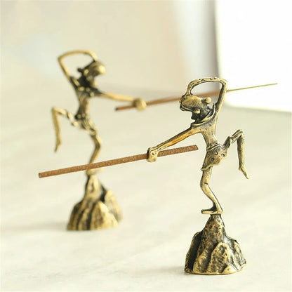 Portable Monkey King Incense Holder – Mini Censer Stand for Tea Ceremony, Home & Office Decoration
