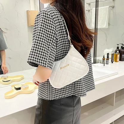 Women’s Soft Faux Leather Crossbody Bag – Retro Underarm Handbag & Small Shoulder Bag for Girls – Fashion Design