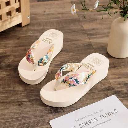 Women’s Summer Platform Flip Flops - Casual Wedge Beach Sandals