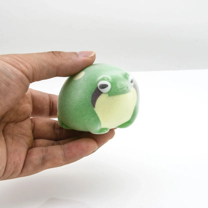 Yell World Capsule Toy – Kinako Mabushi Warabimochi Kawaii Pet Flocked Soft Squeeze Frog Figures